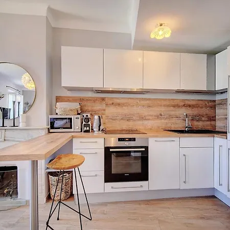 Apartment Upstays Sea View 57m2 Near *